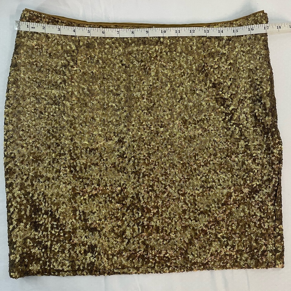 Cache Gold Sequin Mini Skirt; women’s size 8; perfect skirt for any occasion! - Picture 9 of 11